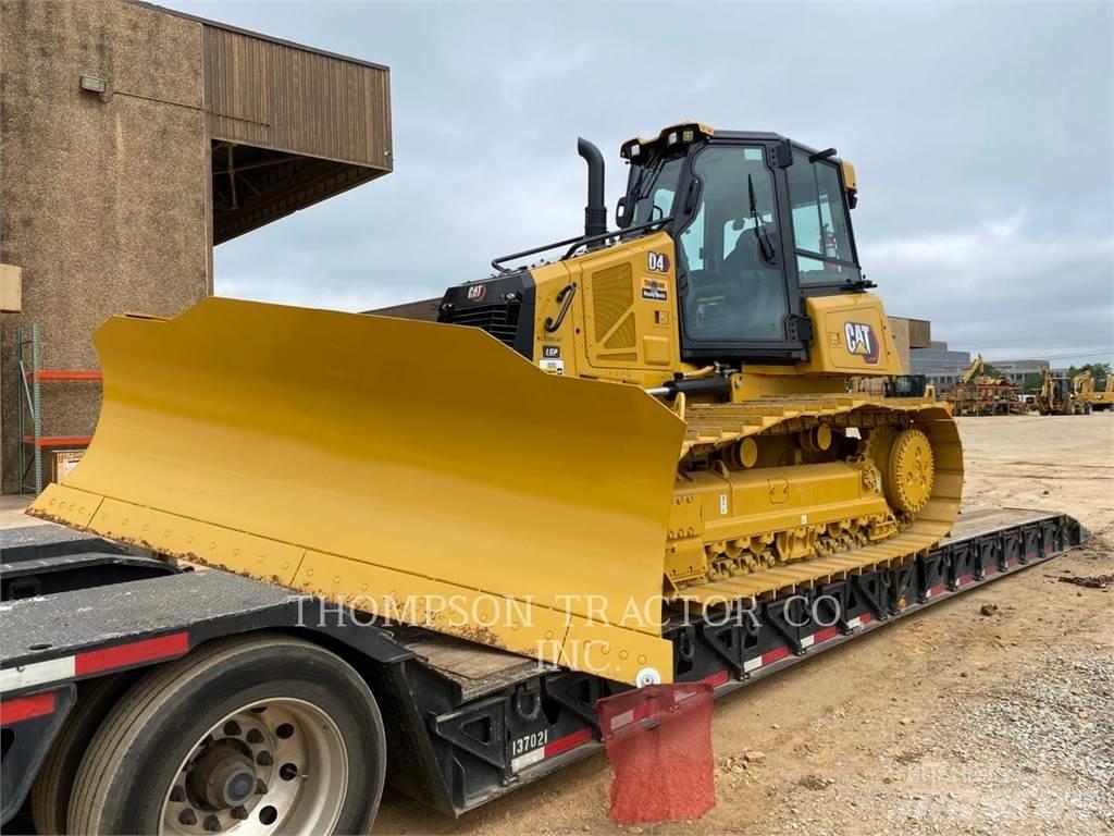 CAT D4 Buldožeri gusjeničari