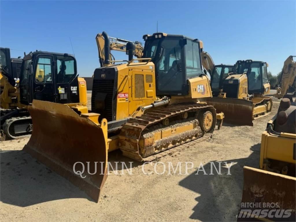 CAT D4 Buldožeri gusjeničari