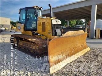 CAT D4 Buldožeri gusjeničari