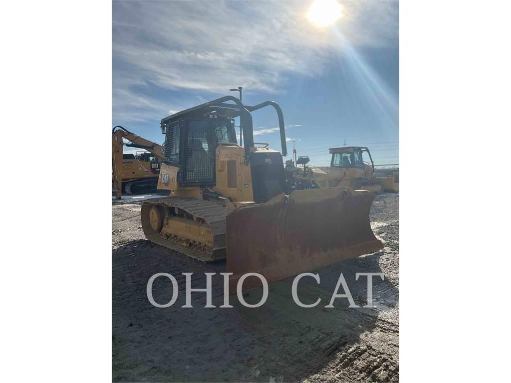 CAT D4-15 LGP Buldožeri gusjeničari