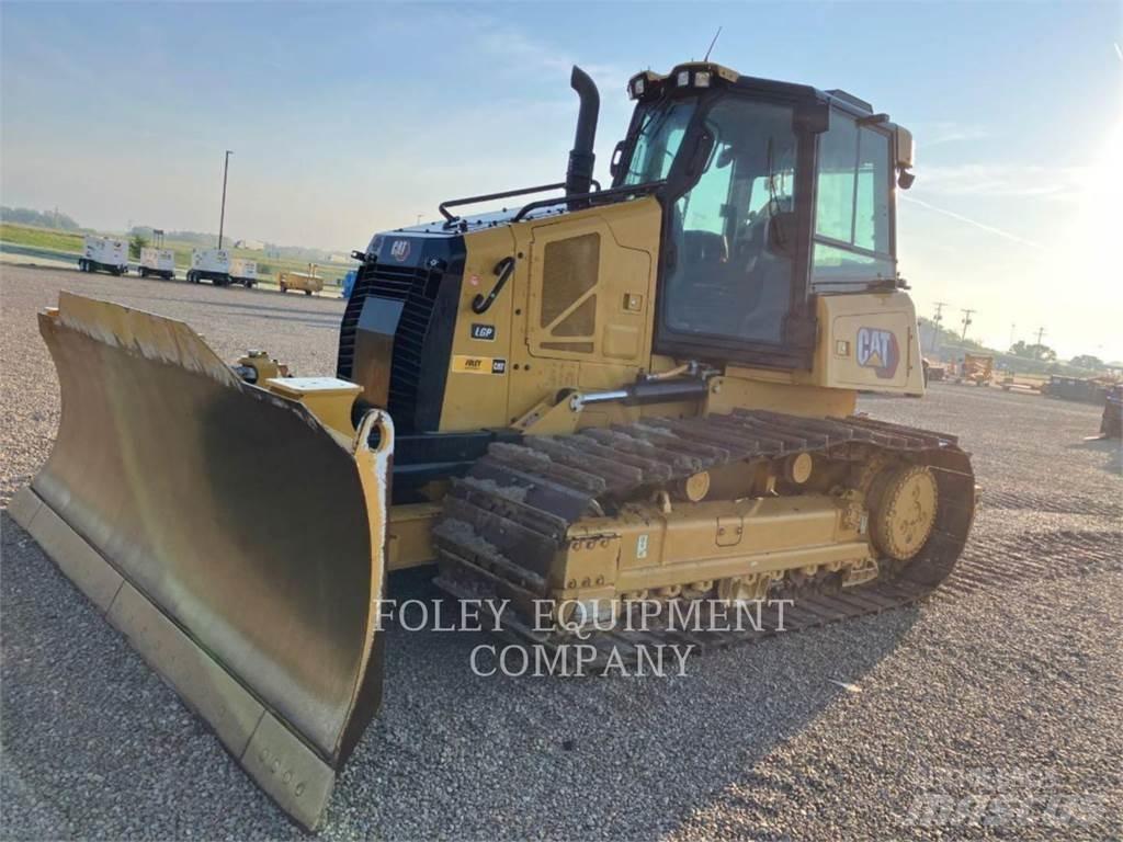 CAT D4-16LGVI Buldožeri gusjeničari