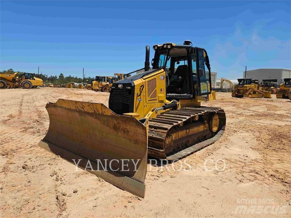 CAT D4 LGP Buldožeri gusjeničari
