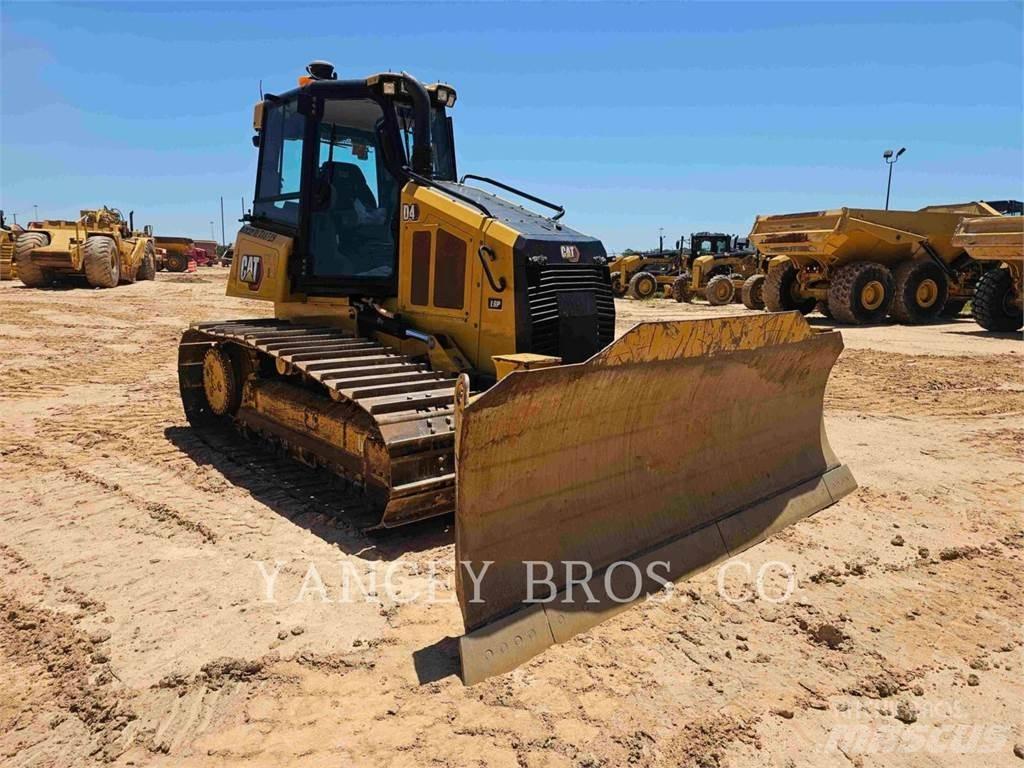 CAT D4 LGP Buldožeri gusjeničari