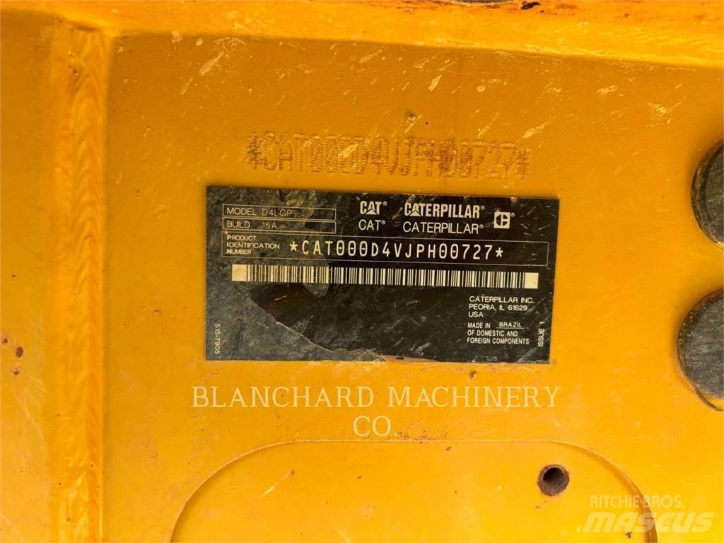 CAT D4 LGP Buldožeri gusjeničari