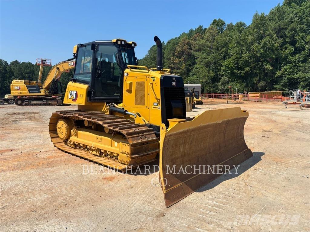 CAT D4 LGP Buldožeri gusjeničari