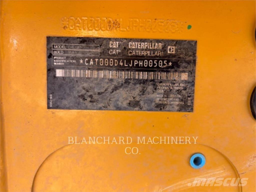 CAT D4 LGP Buldožeri gusjeničari