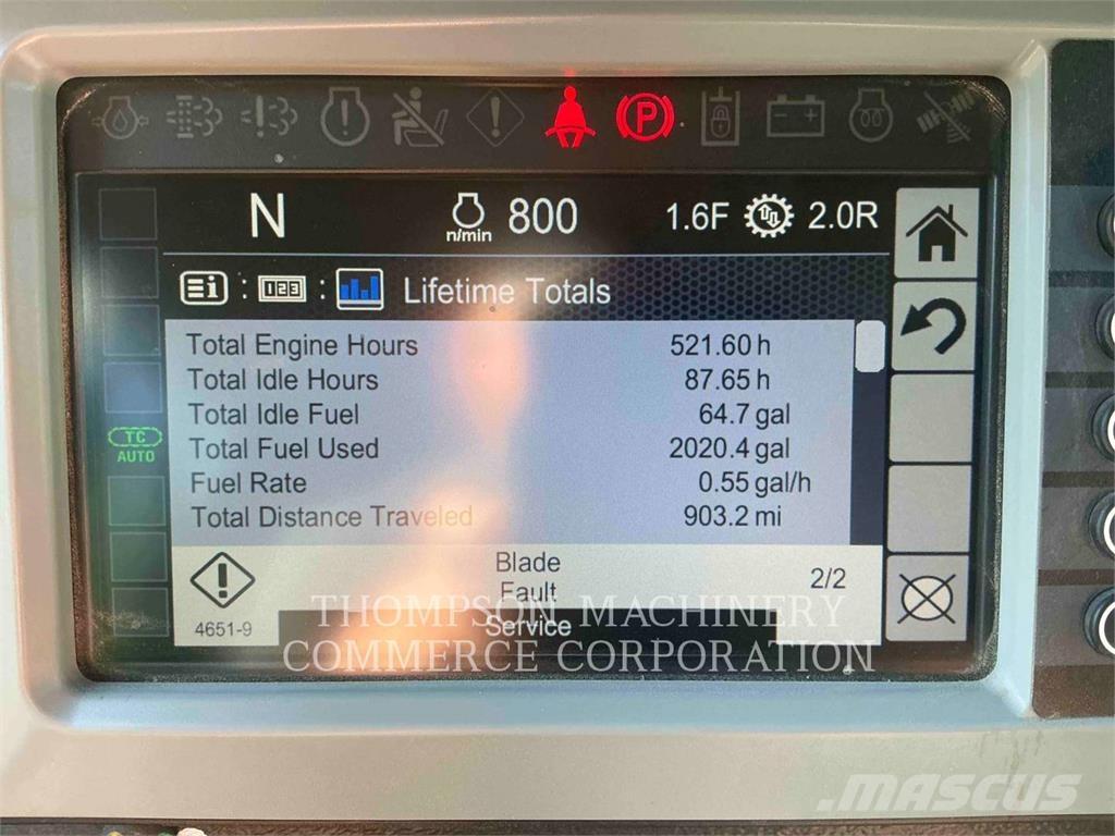 CAT D4 LGP Buldožeri gusjeničari