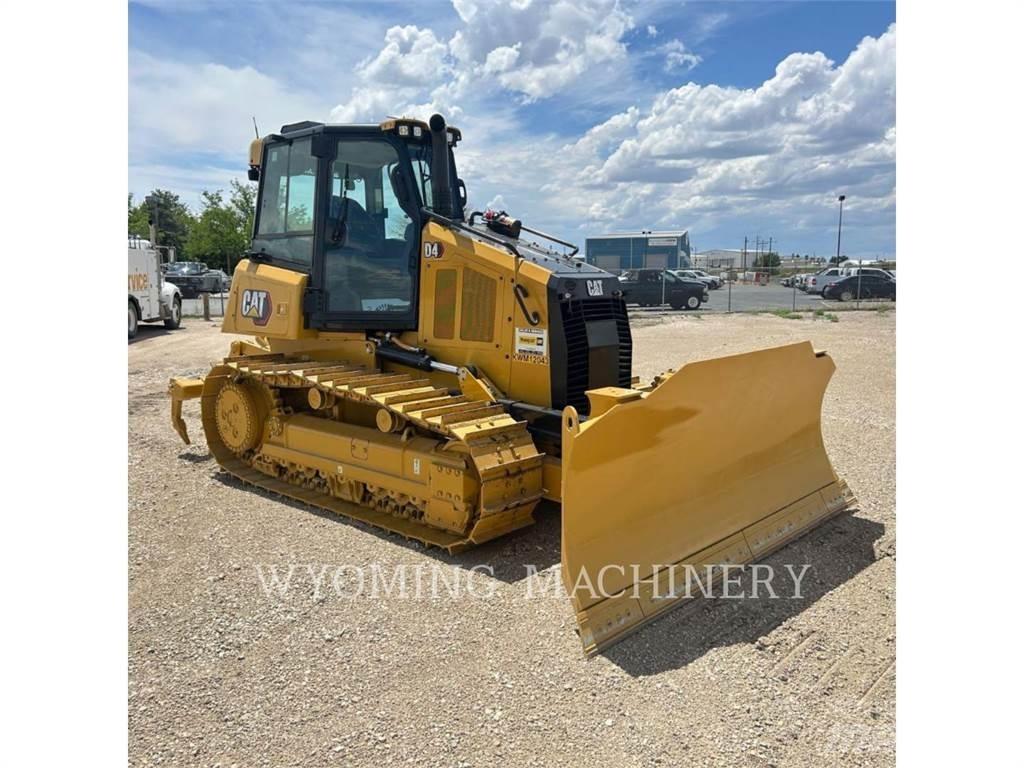 CAT D4 VP Buldožeri gusjeničari