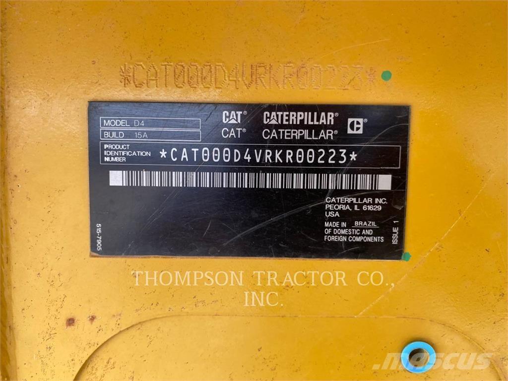 CAT D4 VP Buldožeri gusjeničari