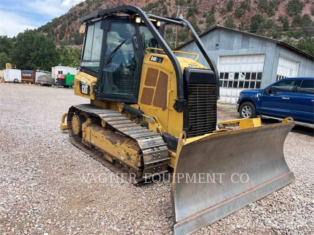 CAT D4K2XL Buldožeri gusjeničari