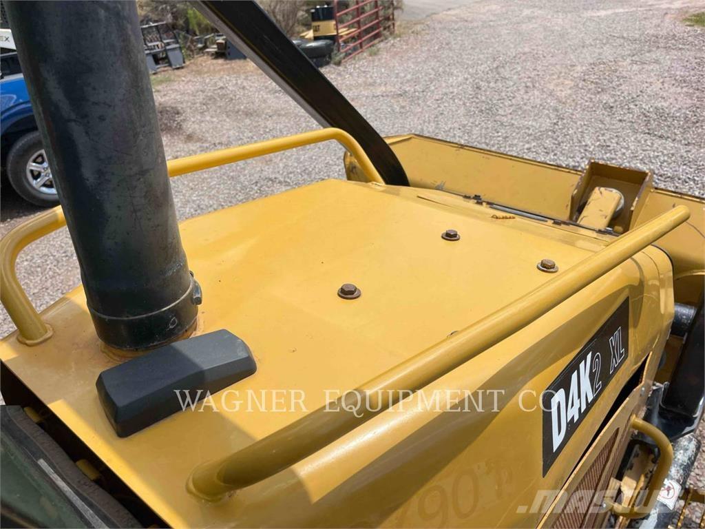 CAT D4K2XL Buldožeri gusjeničari