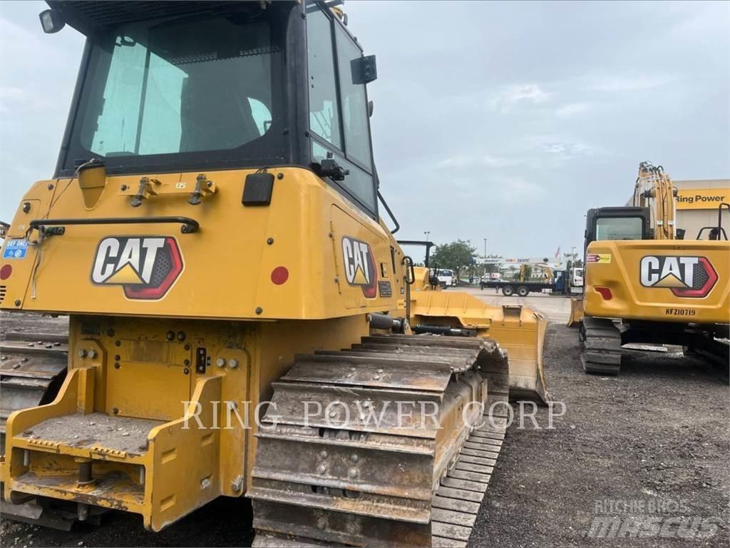 CAT D4VPEW Buldožeri gusjeničari