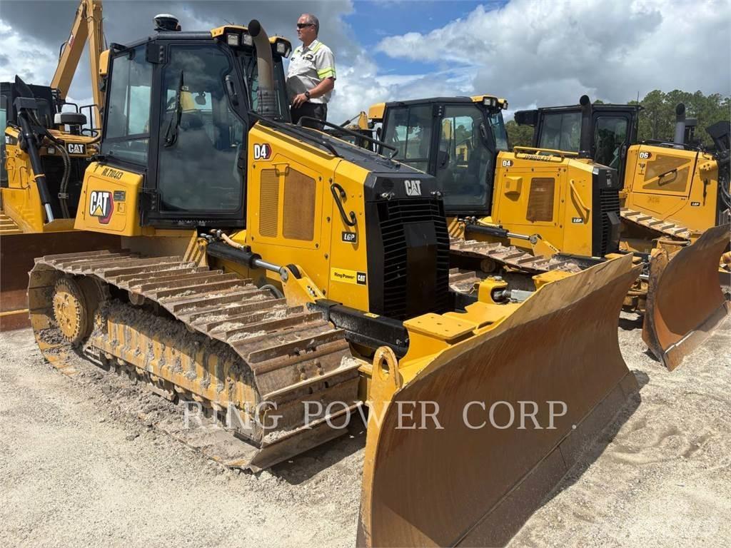 CAT D4VPEW Buldožeri gusjeničari