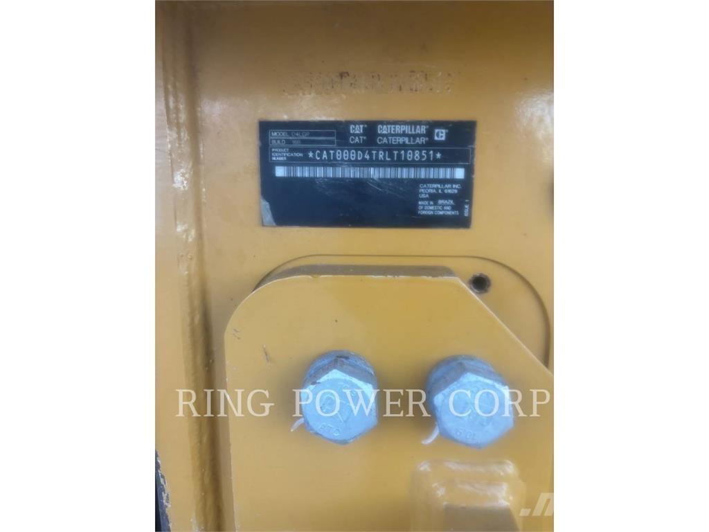 CAT D4VPEW Buldožeri gusjeničari