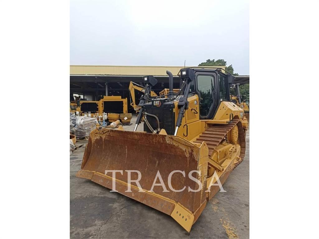 CAT D5 Buldožeri gusjeničari