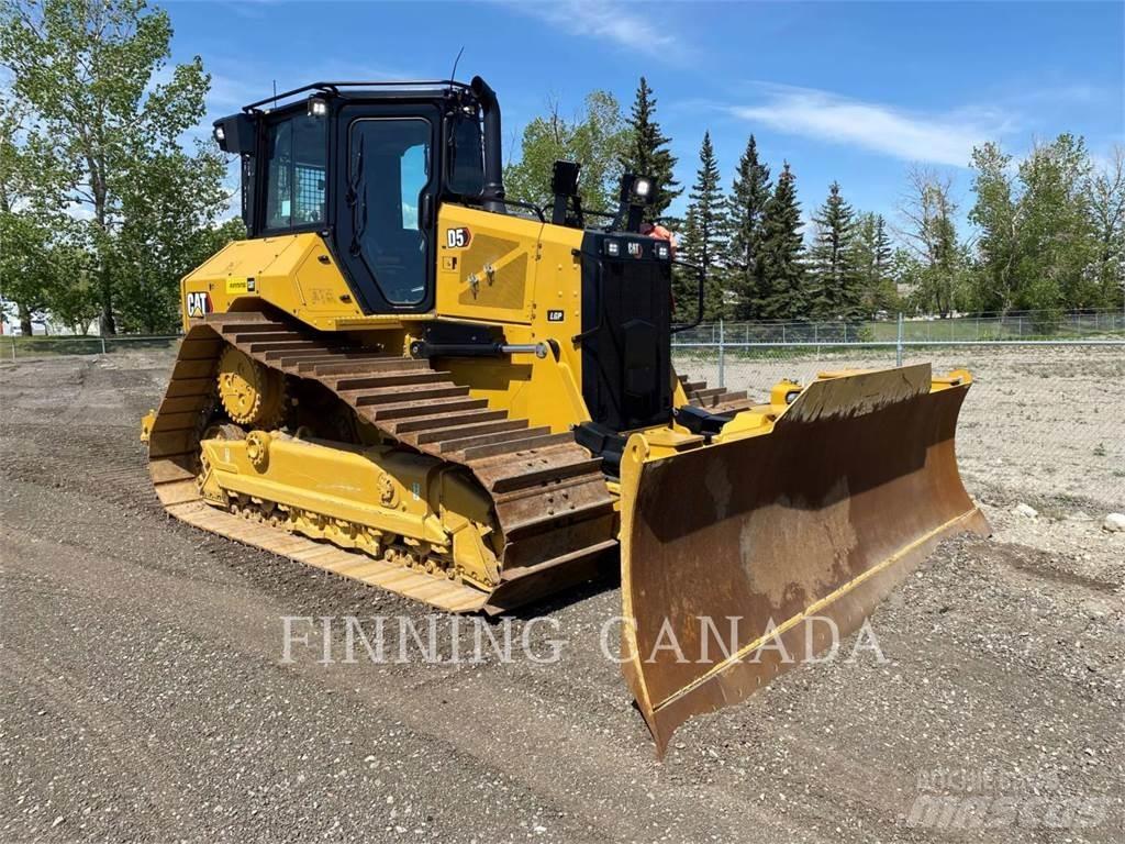 CAT D5-17 Buldožeri gusjeničari