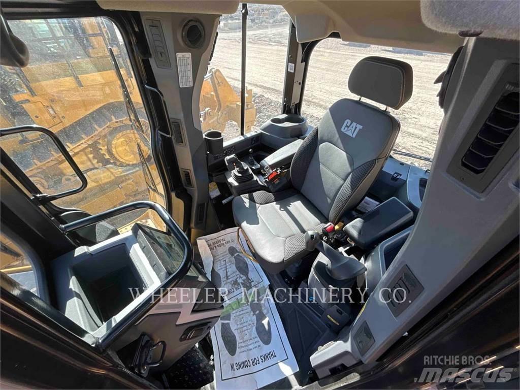 CAT D5-17 XL Buldožeri gusjeničari