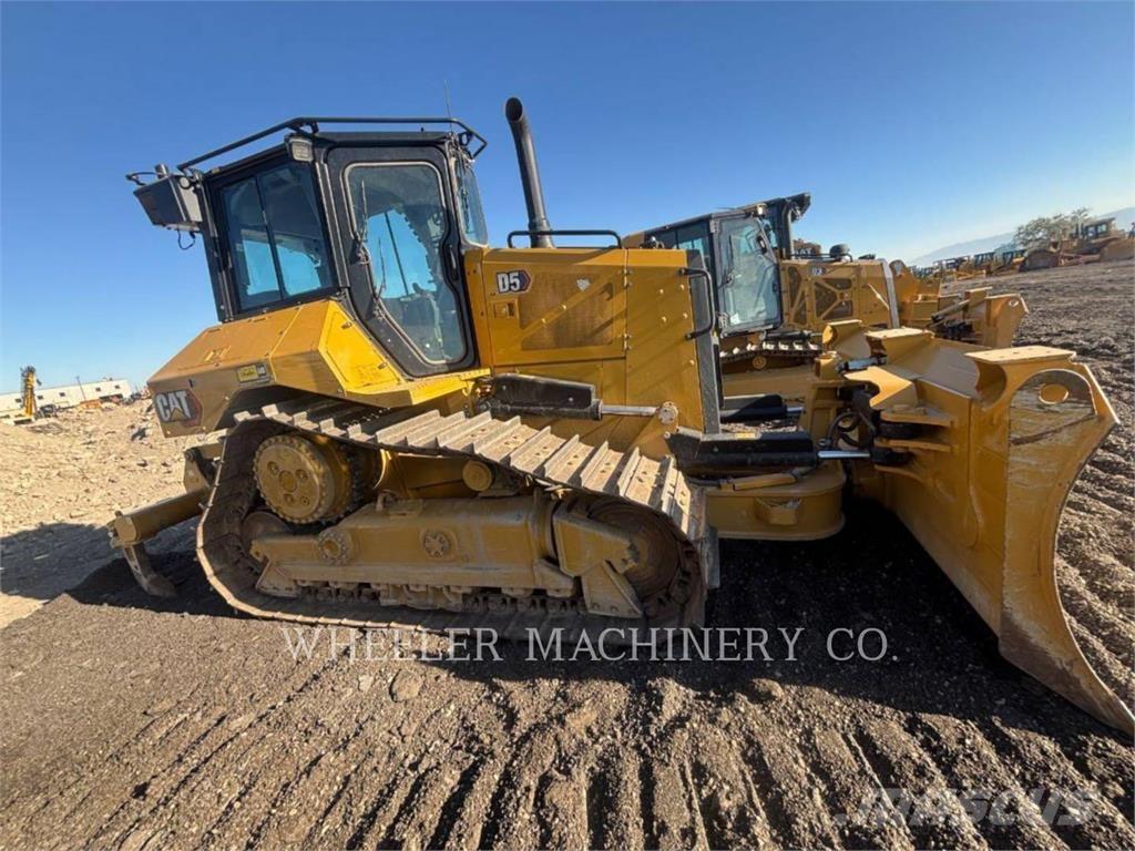 CAT D5-17 XL Buldožeri gusjeničari