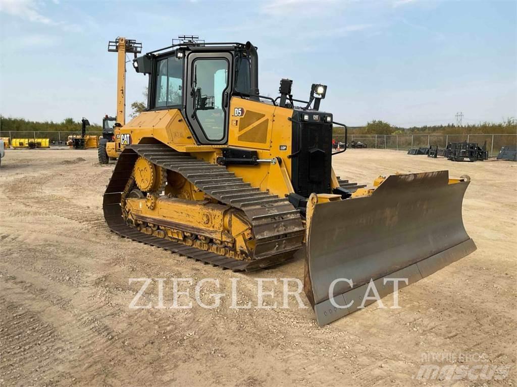 CAT D5-17LGP Buldožeri gusjeničari