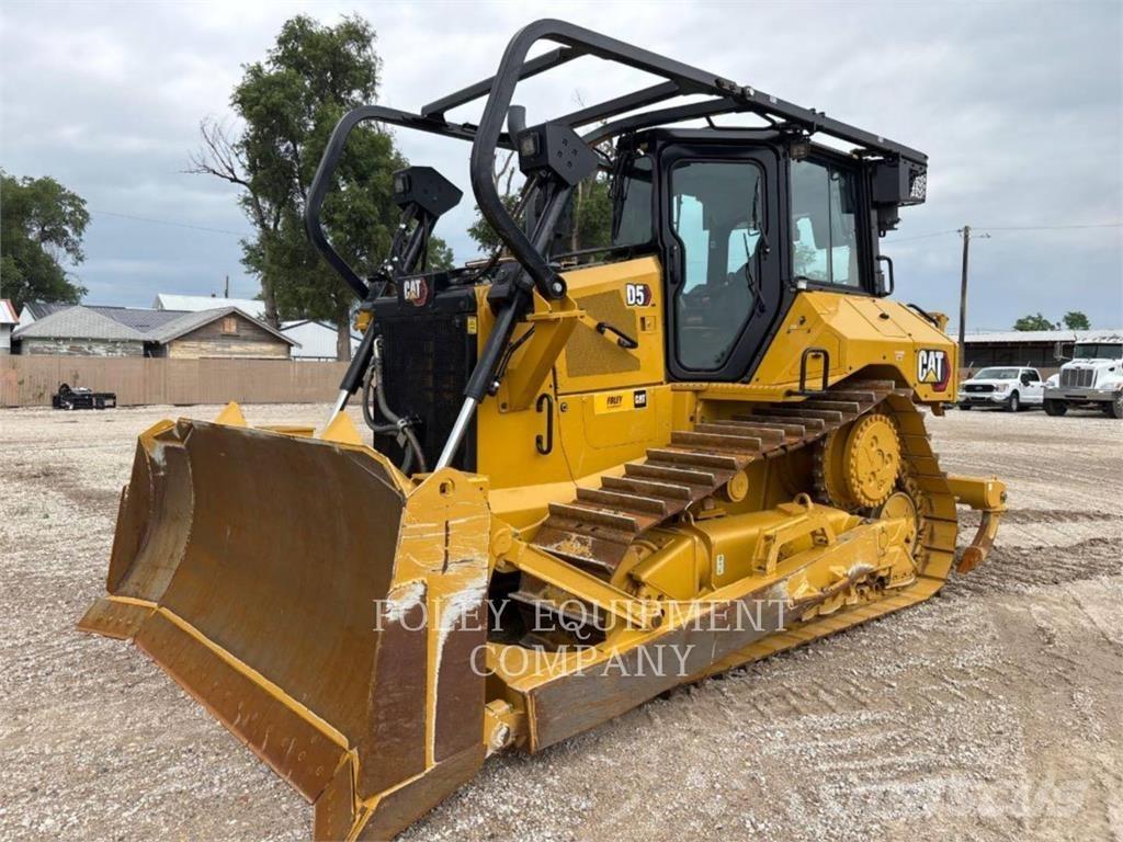 CAT D5-17SX Buldožeri gusjeničari