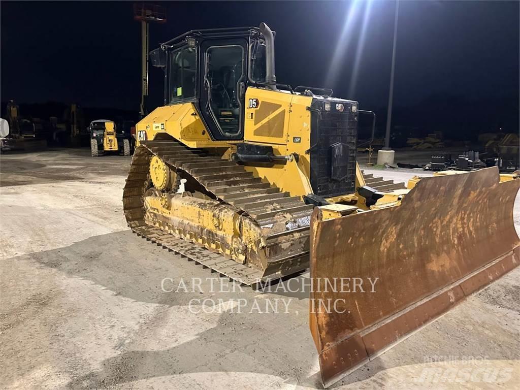 CAT D5-17VP Buldožeri gusjeničari