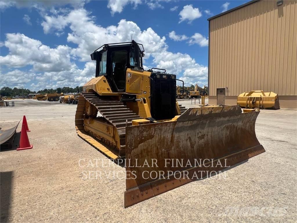CAT D5-17VP Buldožeri gusjeničari