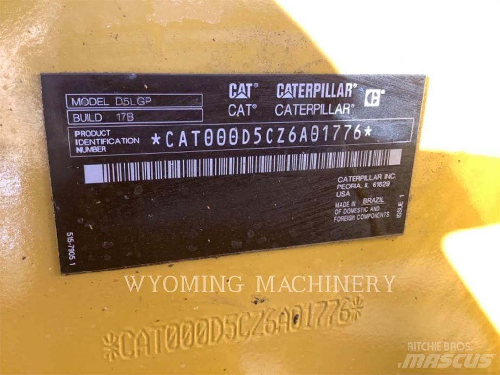 CAT D5 LGP Buldožeri gusjeničari