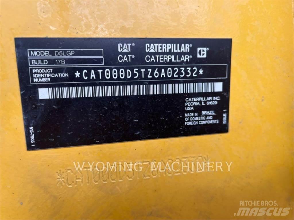 CAT D5 LGP Buldožeri gusjeničari
