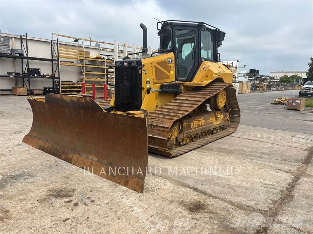 CAT D5 LGP Buldožeri gusjeničari