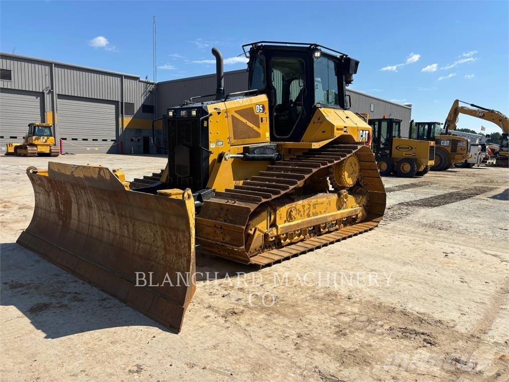 CAT D5 LGP Buldožeri gusjeničari