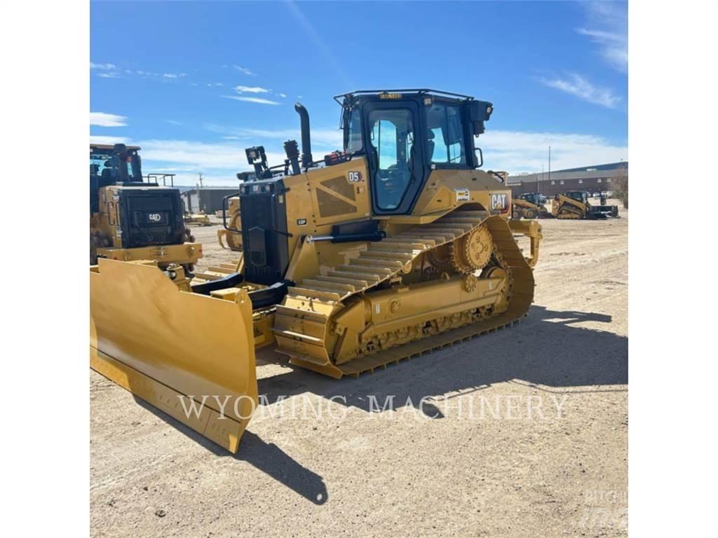 CAT D5-RY Buldožeri gusjeničari