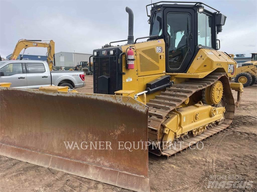 CAT D5 VP Buldožeri gusjeničari