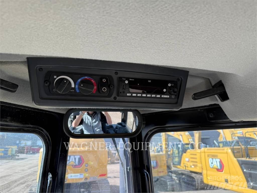 CAT D5 VP Buldožeri gusjeničari