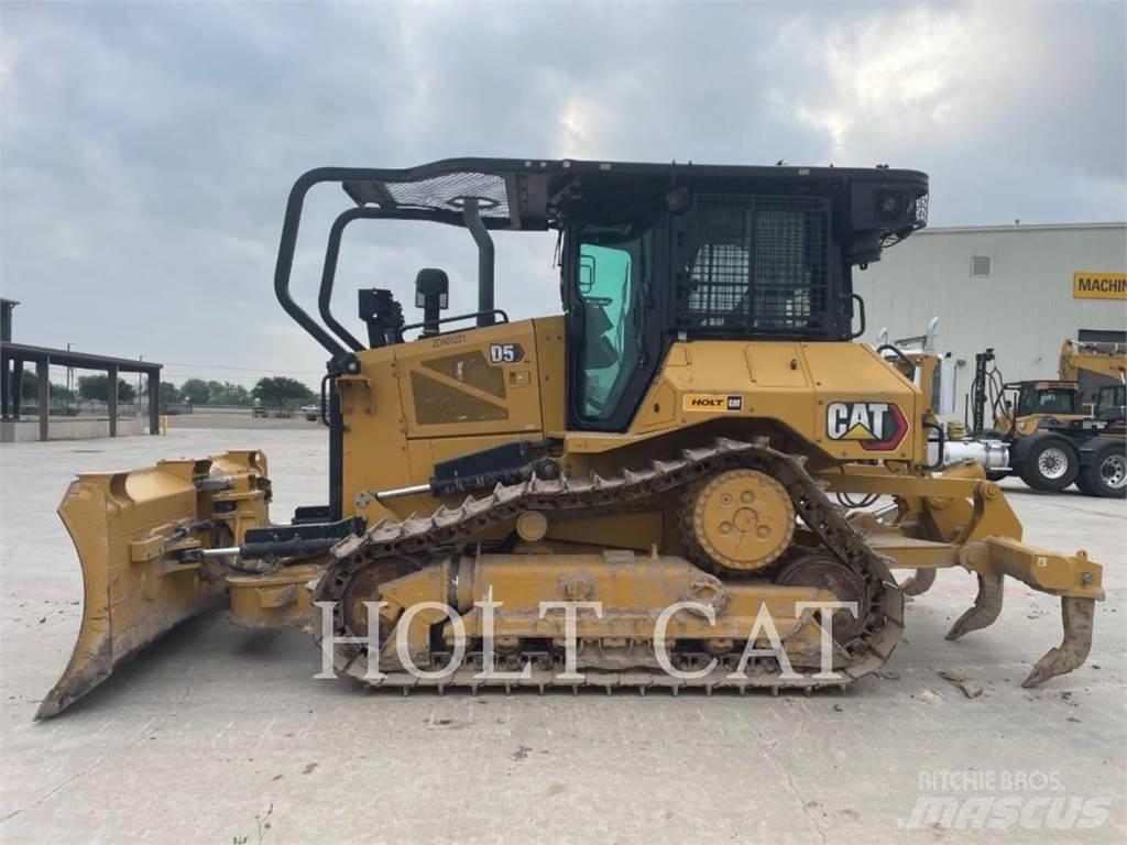 CAT D5 VP Buldožeri gusjeničari