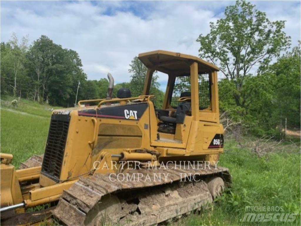 CAT D5GXL Buldožeri gusjeničari