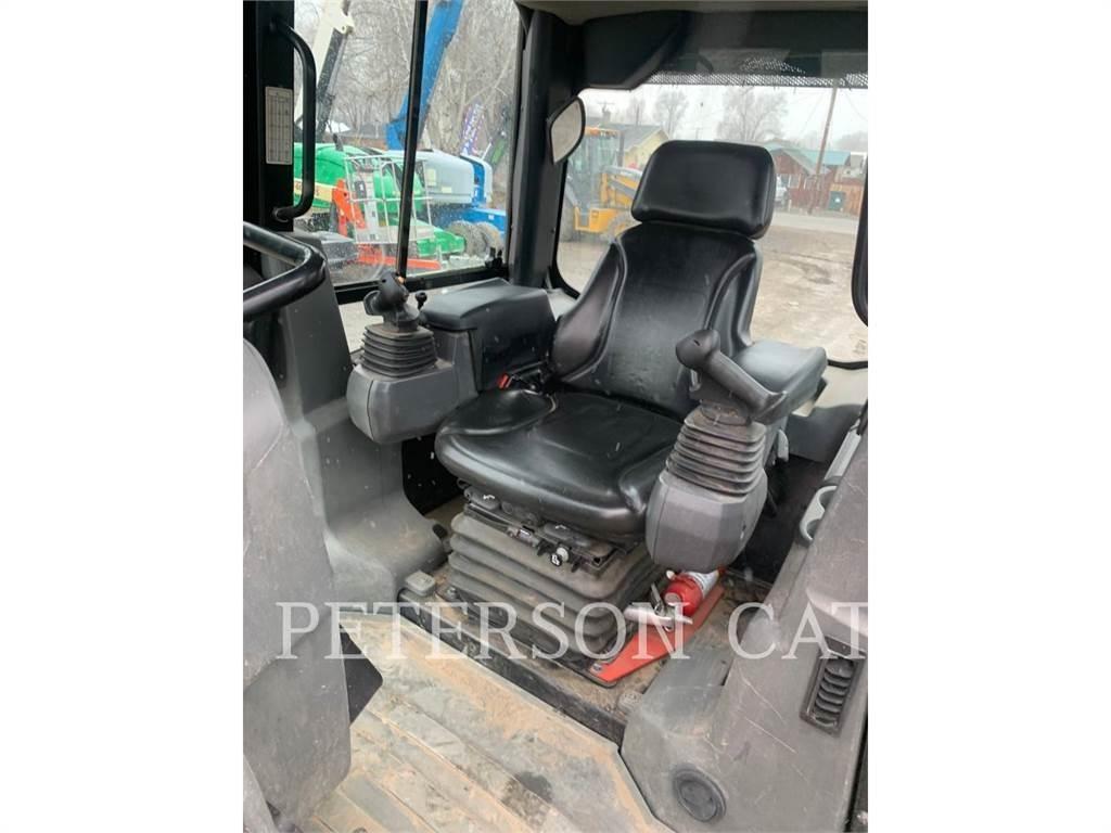 CAT D5K2 Buldožeri gusjeničari