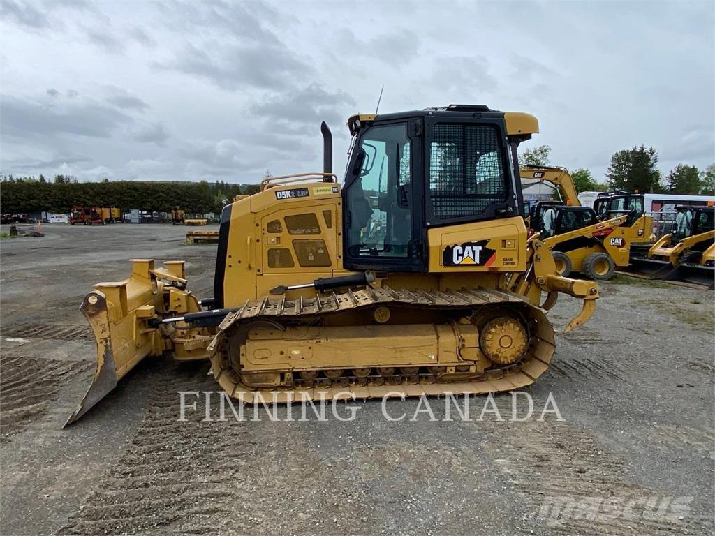 CAT D5K2 Buldožeri gusjeničari