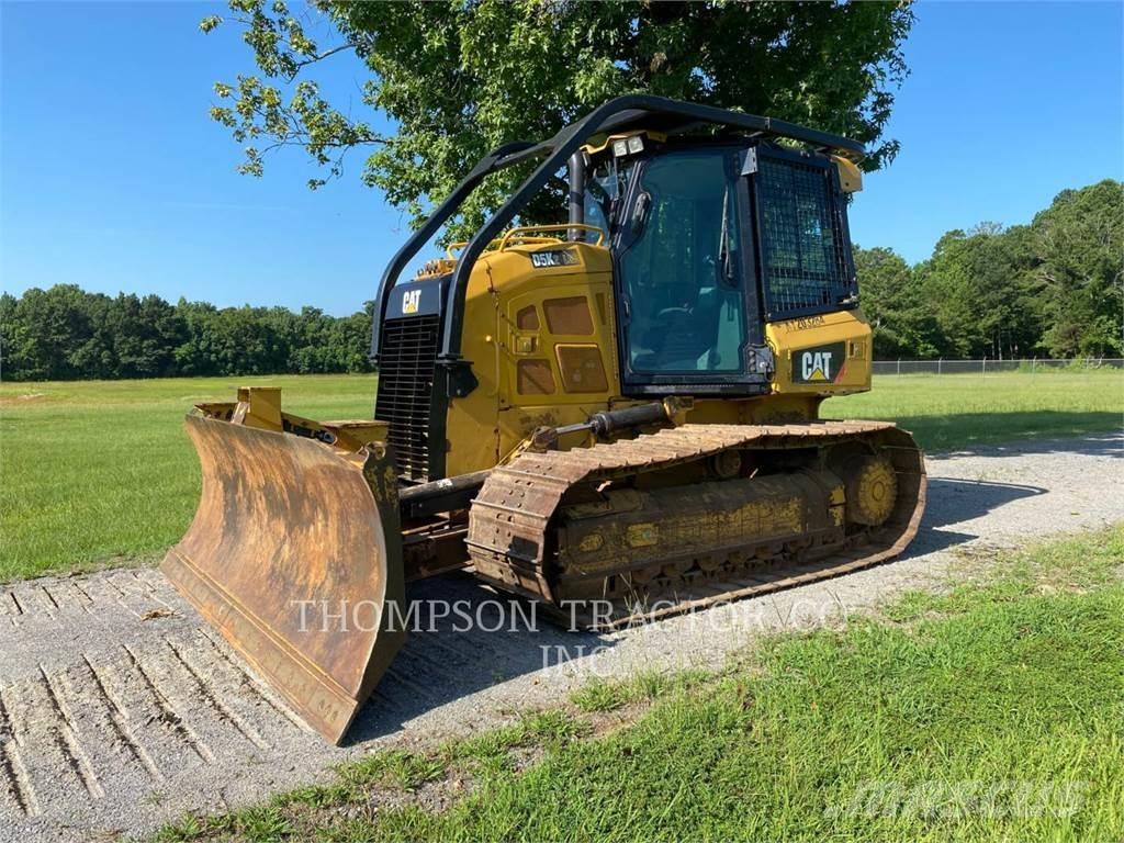 CAT D5K2 LGP Buldožeri gusjeničari