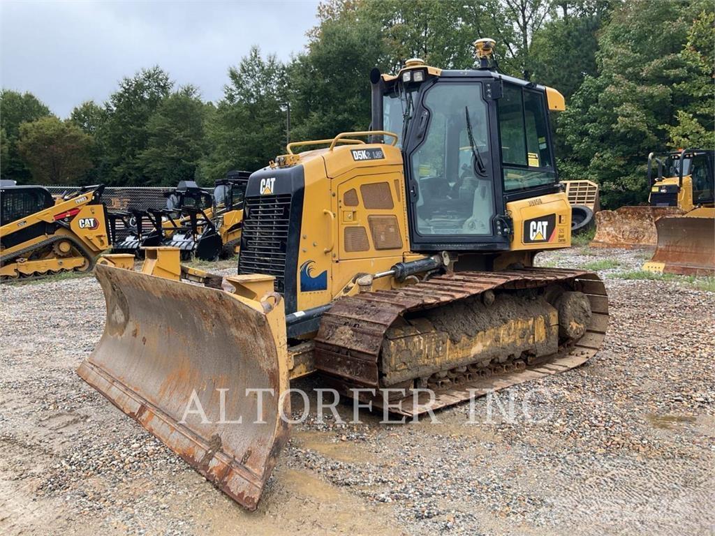 CAT D5K2 LGP3D Buldožeri gusjeničari