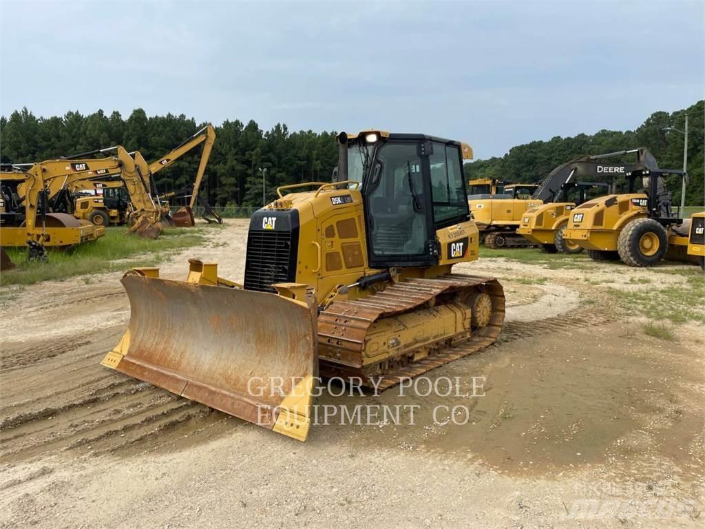 CAT D5K2LGP Buldožeri gusjeničari