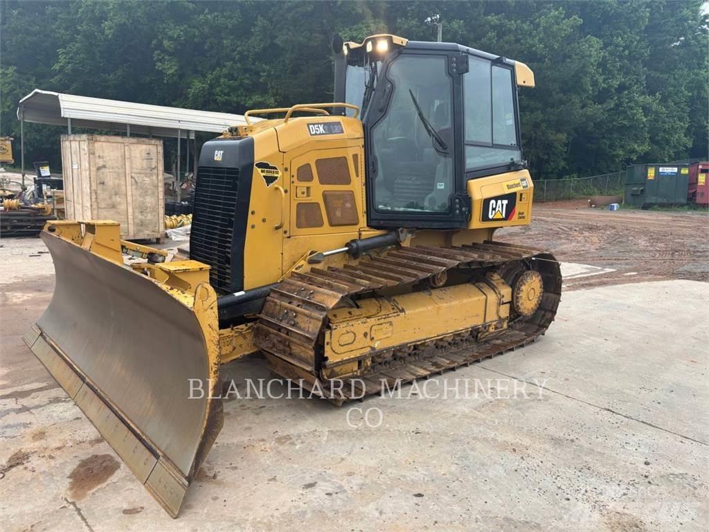 CAT D5K2LGP Buldožeri gusjeničari