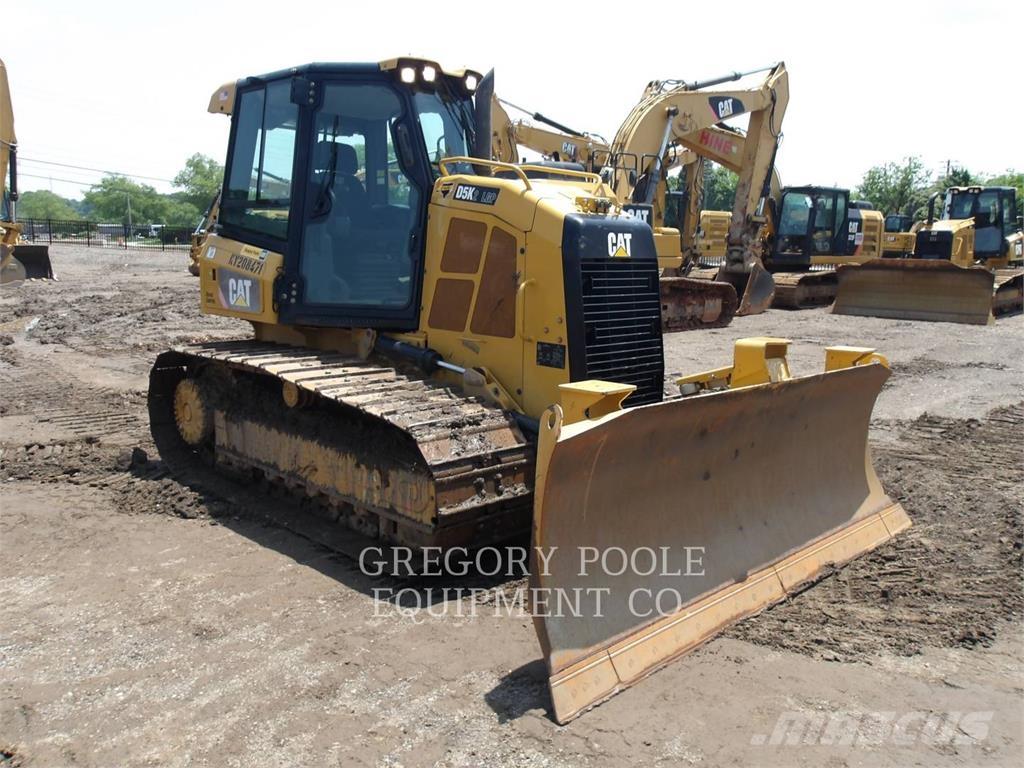 CAT D5K2LGP Buldožeri gusjeničari