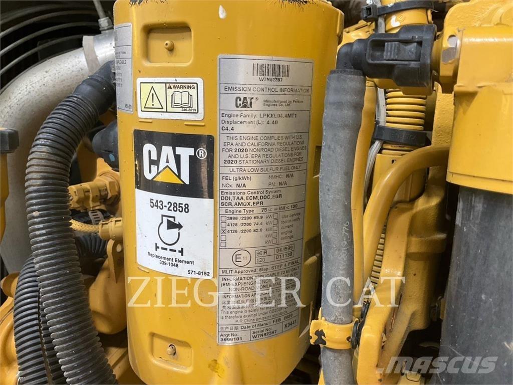 CAT D5K2LGP Buldožeri gusjeničari