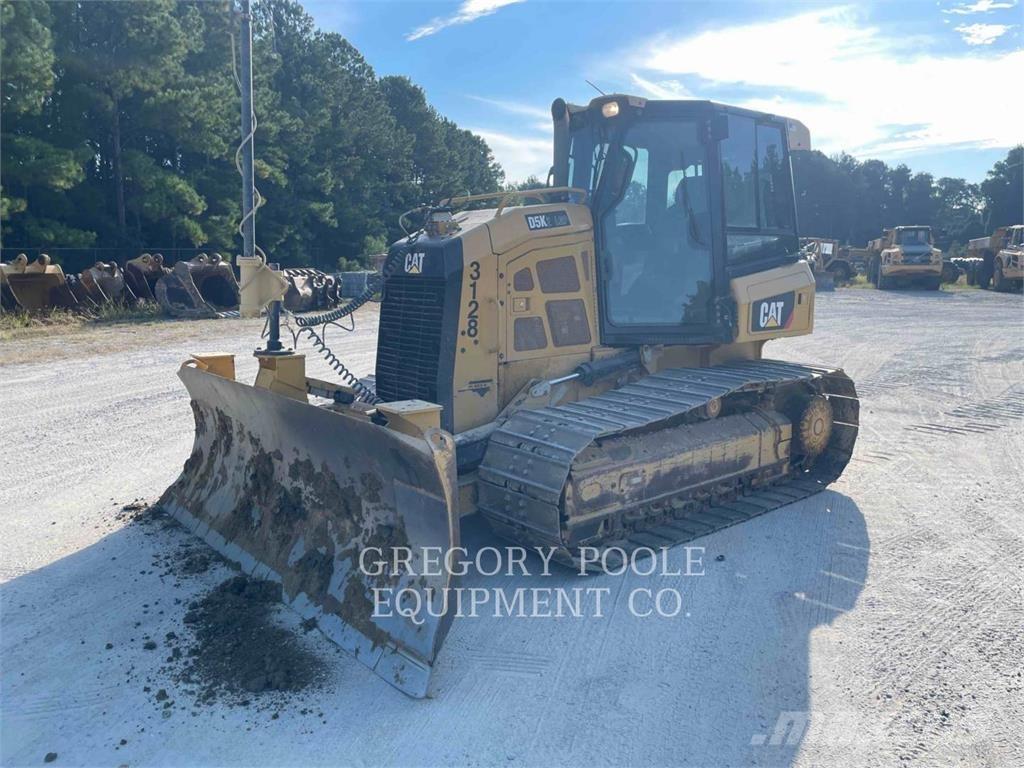 CAT D5K2LGP Buldožeri gusjeničari