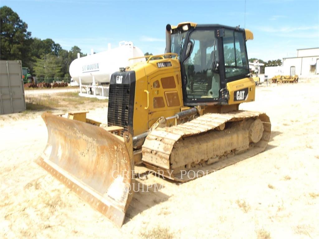 CAT D5K2LGP Buldožeri gusjeničari