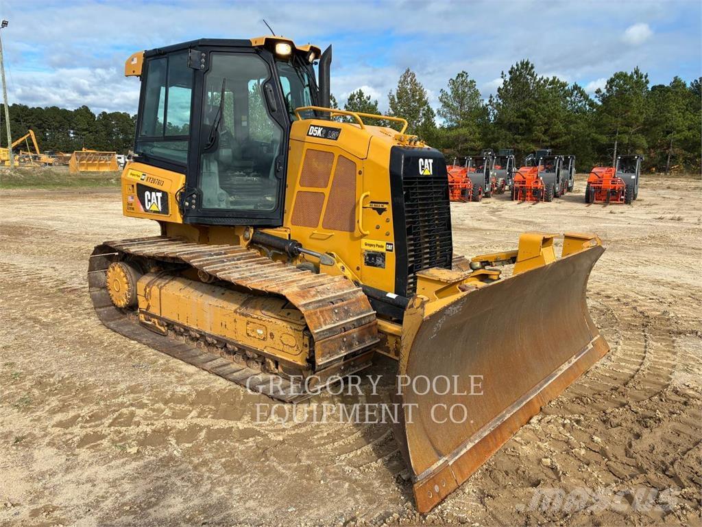 CAT D5K2LGP Buldožeri gusjeničari