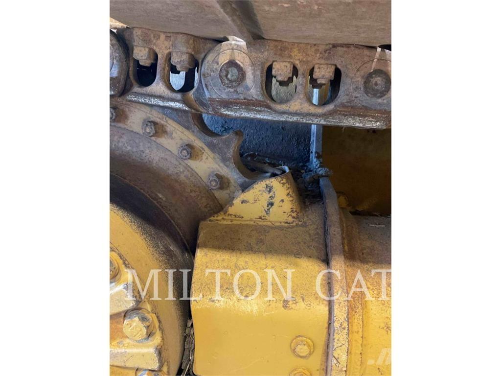 CAT D5K2LGP Buldožeri gusjeničari