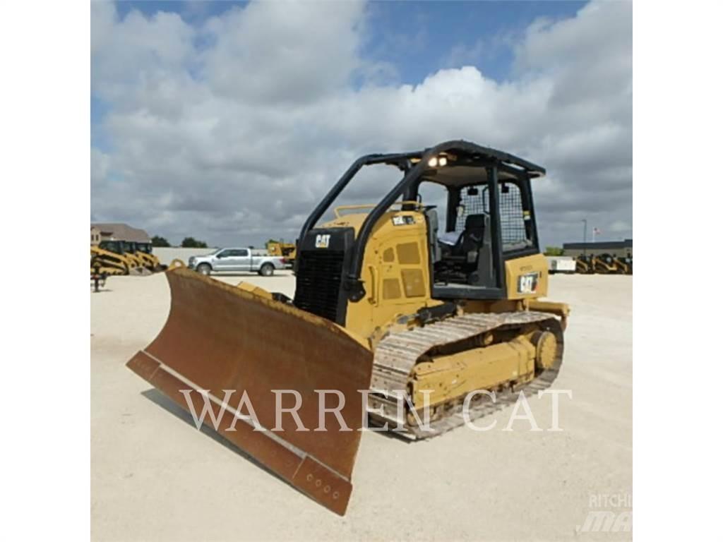 CAT D5K2XL Buldožeri gusjeničari
