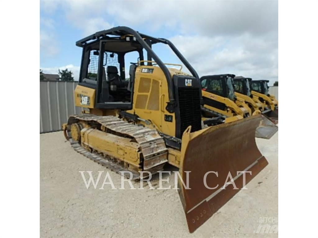CAT D5K2XL Buldožeri gusjeničari