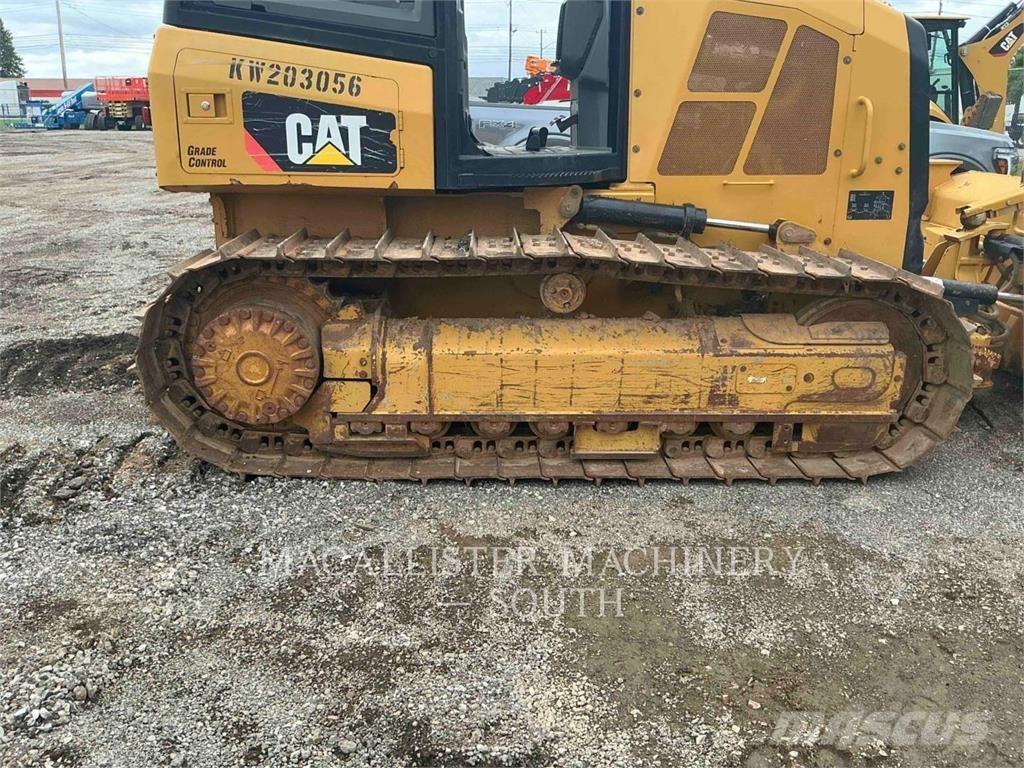 CAT D5K2XL Buldožeri gusjeničari